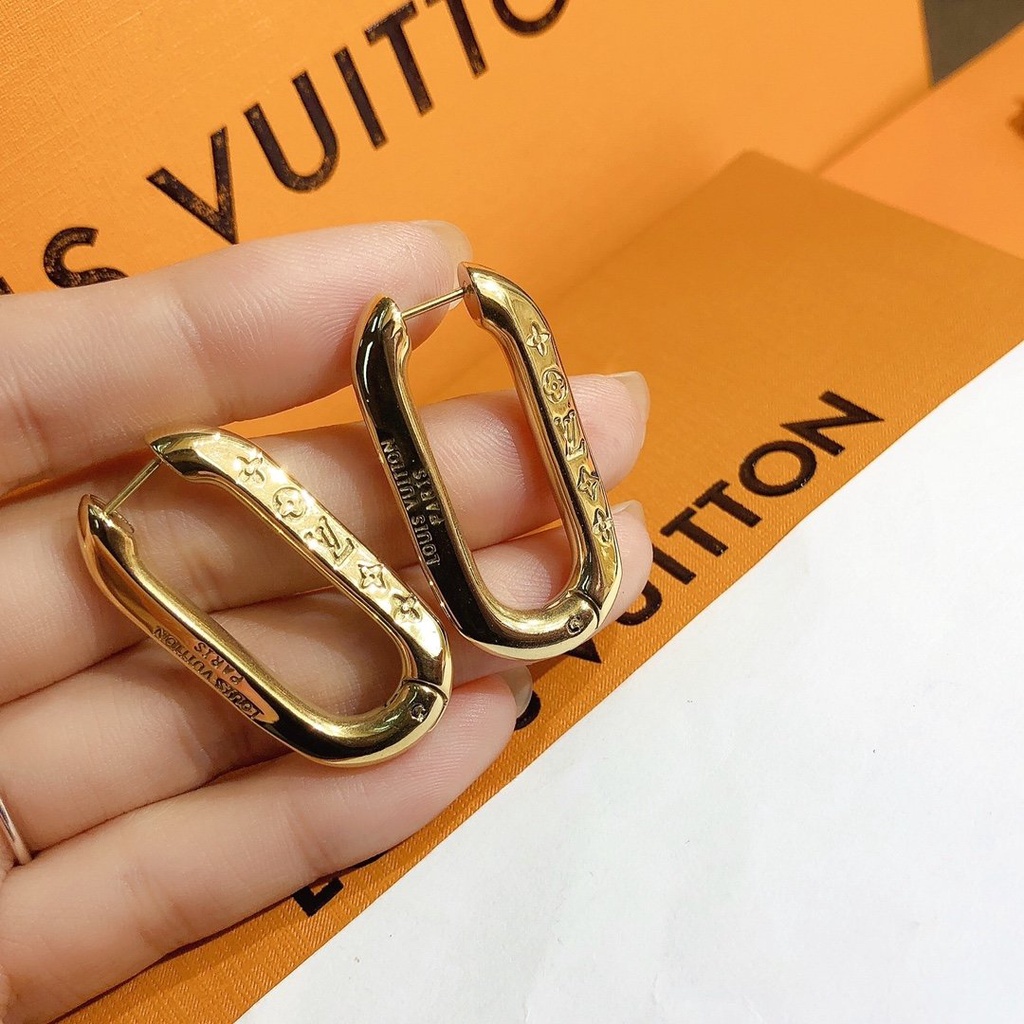 LOUIS VUITTON Khuyên Tai Tròn Bằng Thép Titan In Logo LV Thời Trang