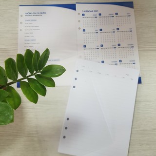 Ruột sổ còng đục 6 lỗ, dễ dàng thay thế ruột sổ khi viết hết