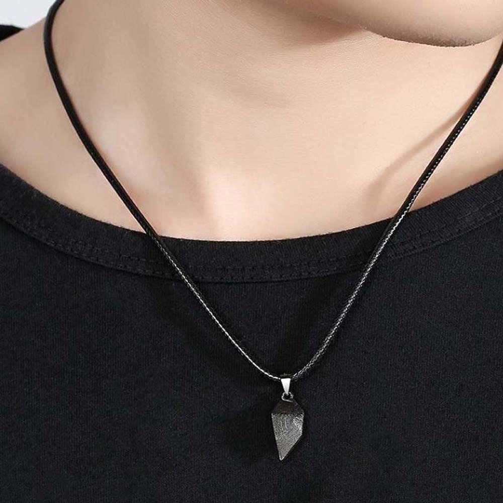 QQMALL Vòng cổ Tình Bạn Mặt Trái Tim Từ Tính Kết Hợp Khoảng Cách Tối Giản
