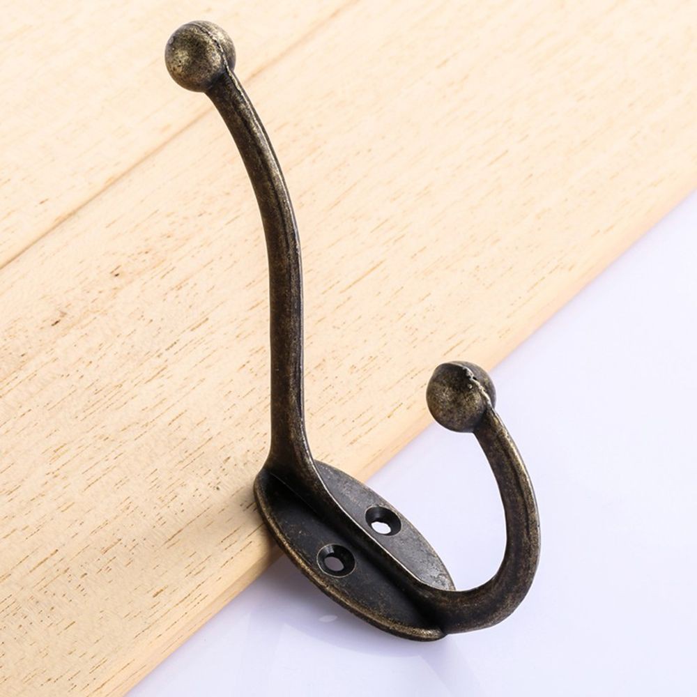 Móc treo đồ bằng đồng kiểu cổ điển bắt mắt tiện dụng