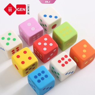 2 Cục Tẩy Hình Xúc Xắc Nhiều Màu Sắc