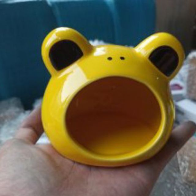 Nhà ngủ ếch sứ