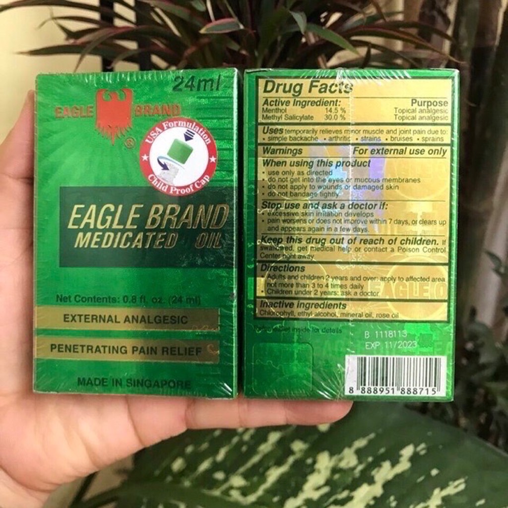 Dầu Gió Xanh Hiệu Con Ó Eagle Brand 2 nắp chai 24ml, hàng nhập Mỹ