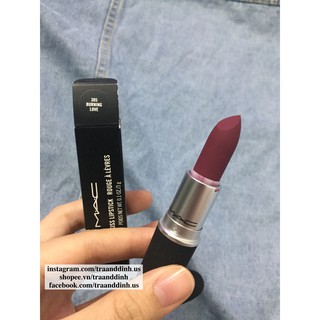 Son MAC Powder Kiss Lipstick