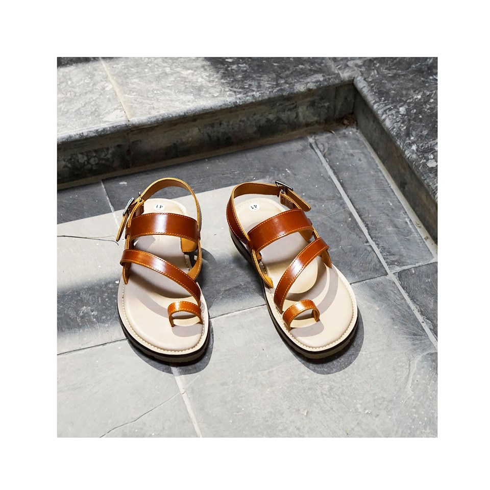 Dép Sandal Da Nam Hai Màu Đen, Nâu XỎ NGÓN Da Thật Unisex CHỐNG THẤM MỒ HÔI Chịu Nước Bảo Hành 6 Tháng Sartorial