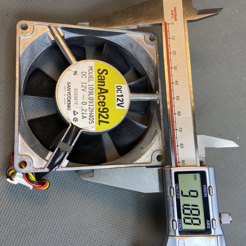 QUẠT 9 CM SANYO , SAN ACE 92L, 12V 0.21A . GIÓ TỐT 109L0912H405 KHUNG NHÔM