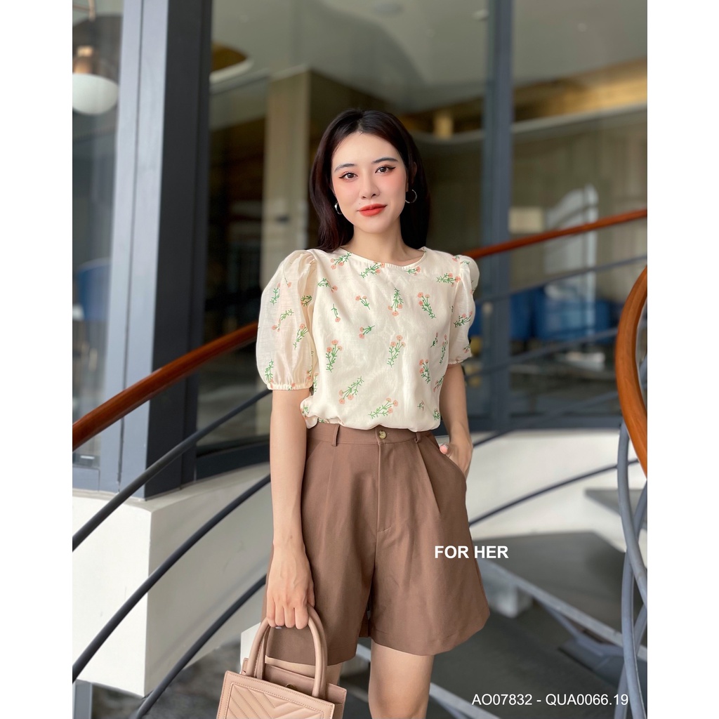 Quần short cài nút lưng cao QUA0066.1