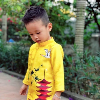 Áo dài bé trai