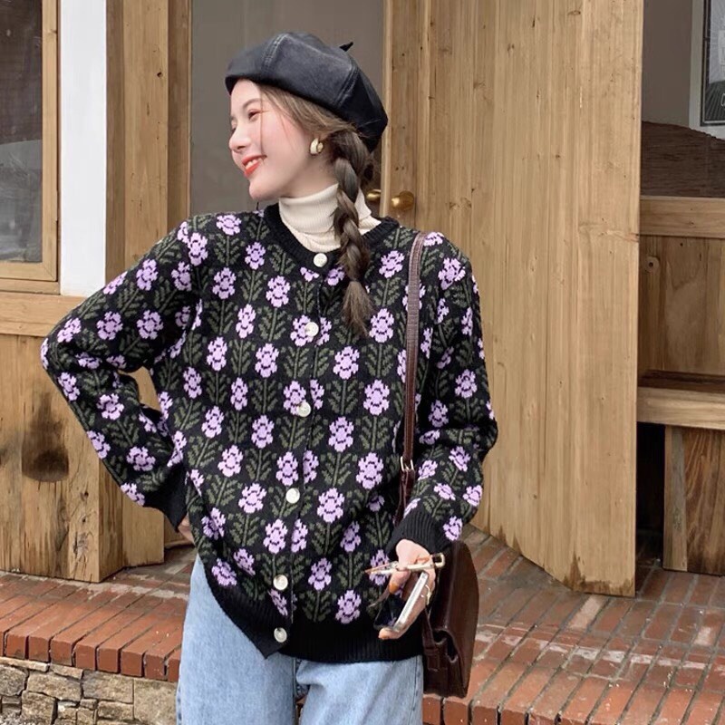 Áo khoác len cardigan hoa vintage