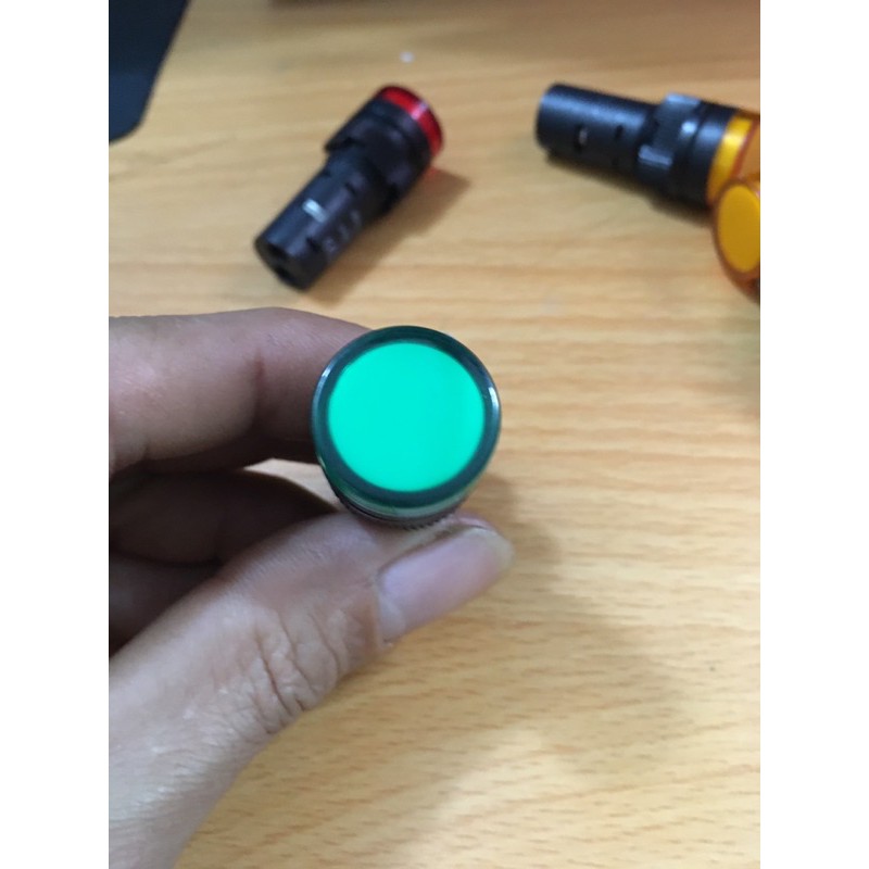Đèn báo pha xanh ,đỏ ,vàng led  phi 16 ,phi 22 điện 220v