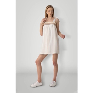 Đầm thêu bcbg