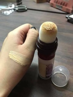 KEM NỀN MAYBELLINE INSTANT AGE REWIND ERASER TREATMENT MAKE-UP