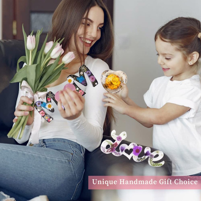 Set 3 Khuôn Silicone Làm Xà Phòng Bằng Nhựa Resin Hình Trái Tim