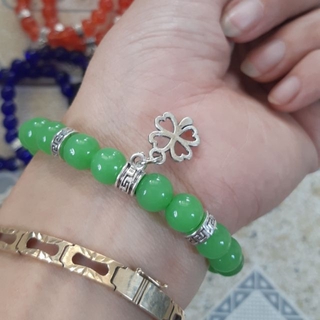 Vòng đá cỏ 4 lá....