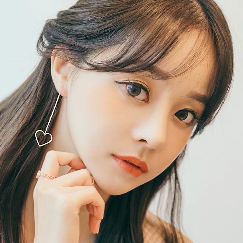 khuyên xỏ dây xích trái tim phong cách hàn quốc