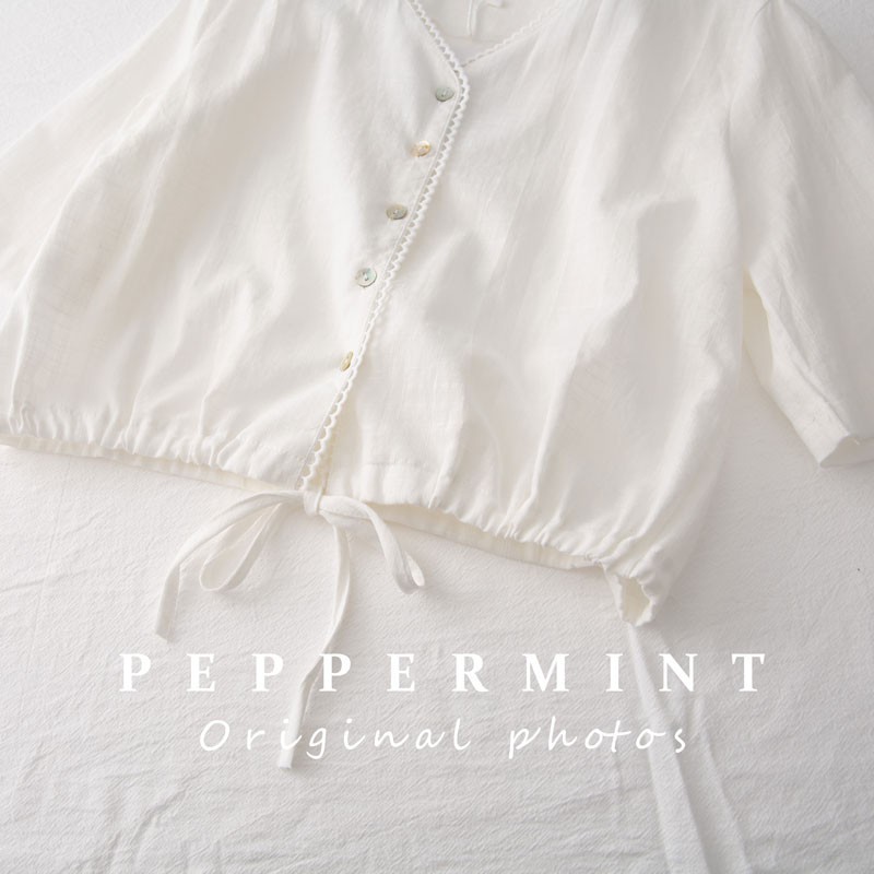 Áo croptop ngắn tay cổ chữ V xinh xắn dành cho nữ 27940