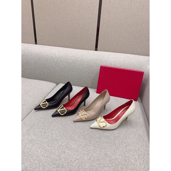 Giày cao gót 8cm mũi nhọn chữ V thương hiệu Valentino da thật cao cấp