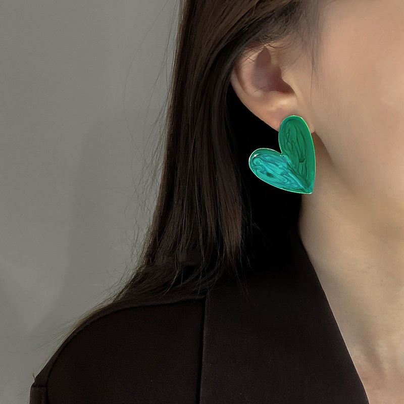 Bông tai hình trái tim màu xanh lá phong cách retro