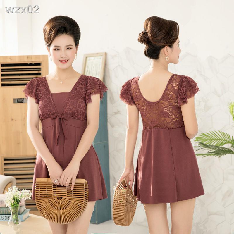 Áo tắm nữ một mảnh che bụng giảm béo 2020 mới trung niên và cao tuổi mẹ mm plus size đồ bơi suối nước nóng | BigBuy360 - bigbuy360.vn
