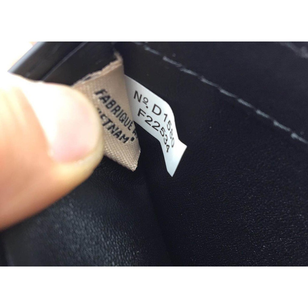 Ví ngắn nam Coach lịch lãm tiện dụng