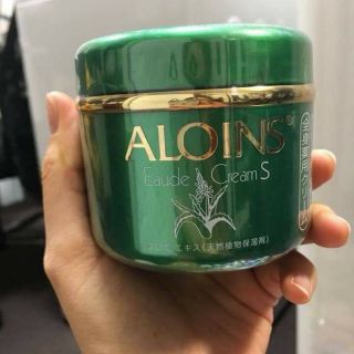 Kem lô hội ALOINS nhật bản