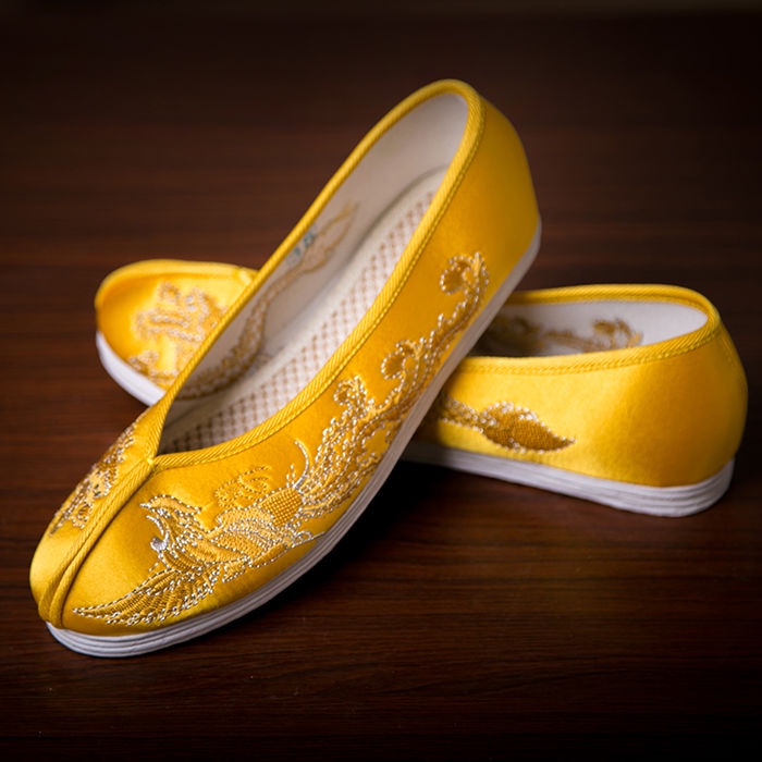 Giày Đế Bệt Thêu Hoa Tua Rua Phong Cách Trung Hoa Cổ Điển Cho Nữ