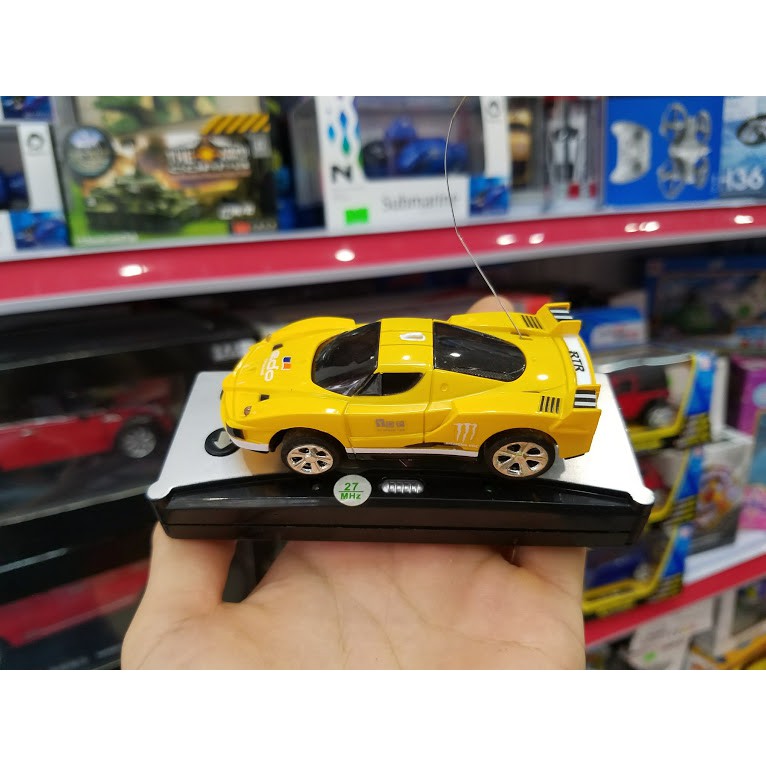 Xe ô tô thể thao mini điều khiển từ xa siêu linh hoạt