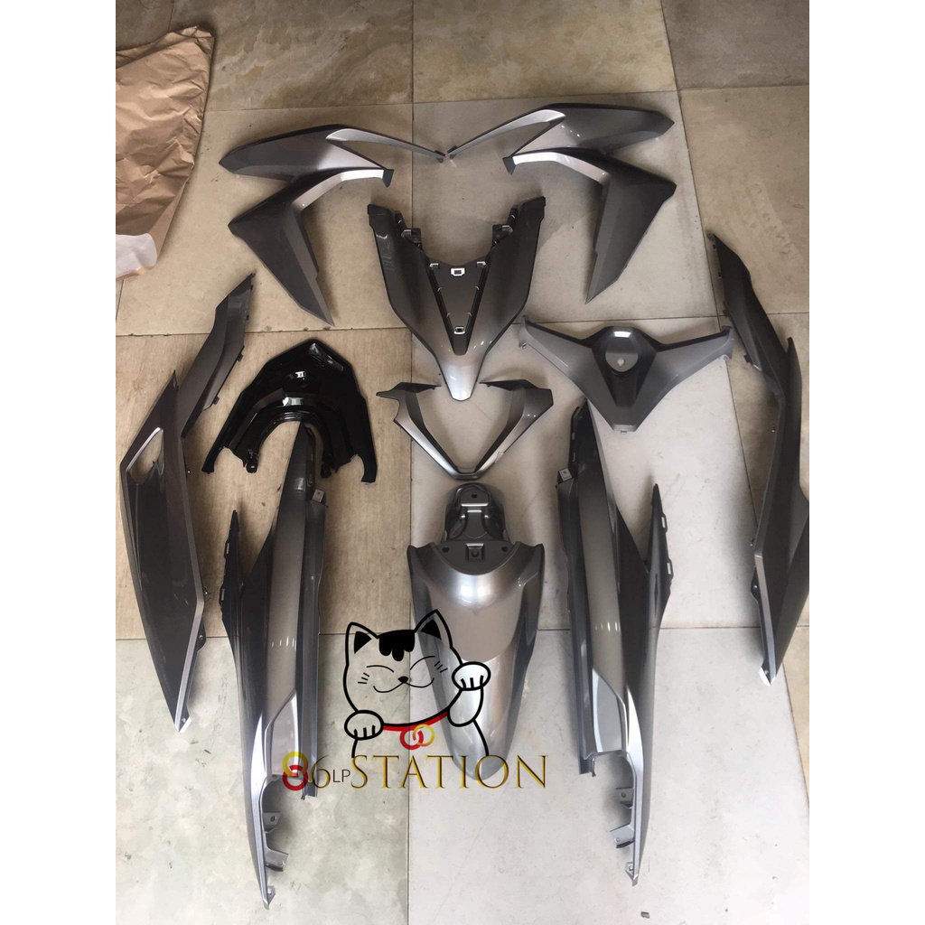 dàn áo vario click 150 2018 - 2021 màu bạc xám