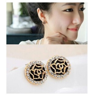 [AH24]BỘ SƯU TẬP BÔNG TAI HÀN QUỐC HOLLOW ROSE CỰC ĐẸP