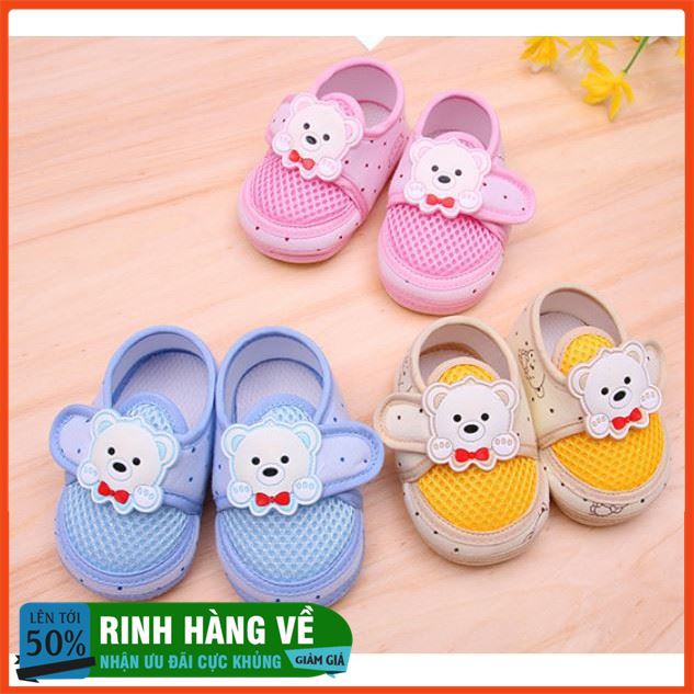 [ Sale 50% ] Giày tập đi quai dán hình gấu dễ thương cho bé áo dài bé trai 2019