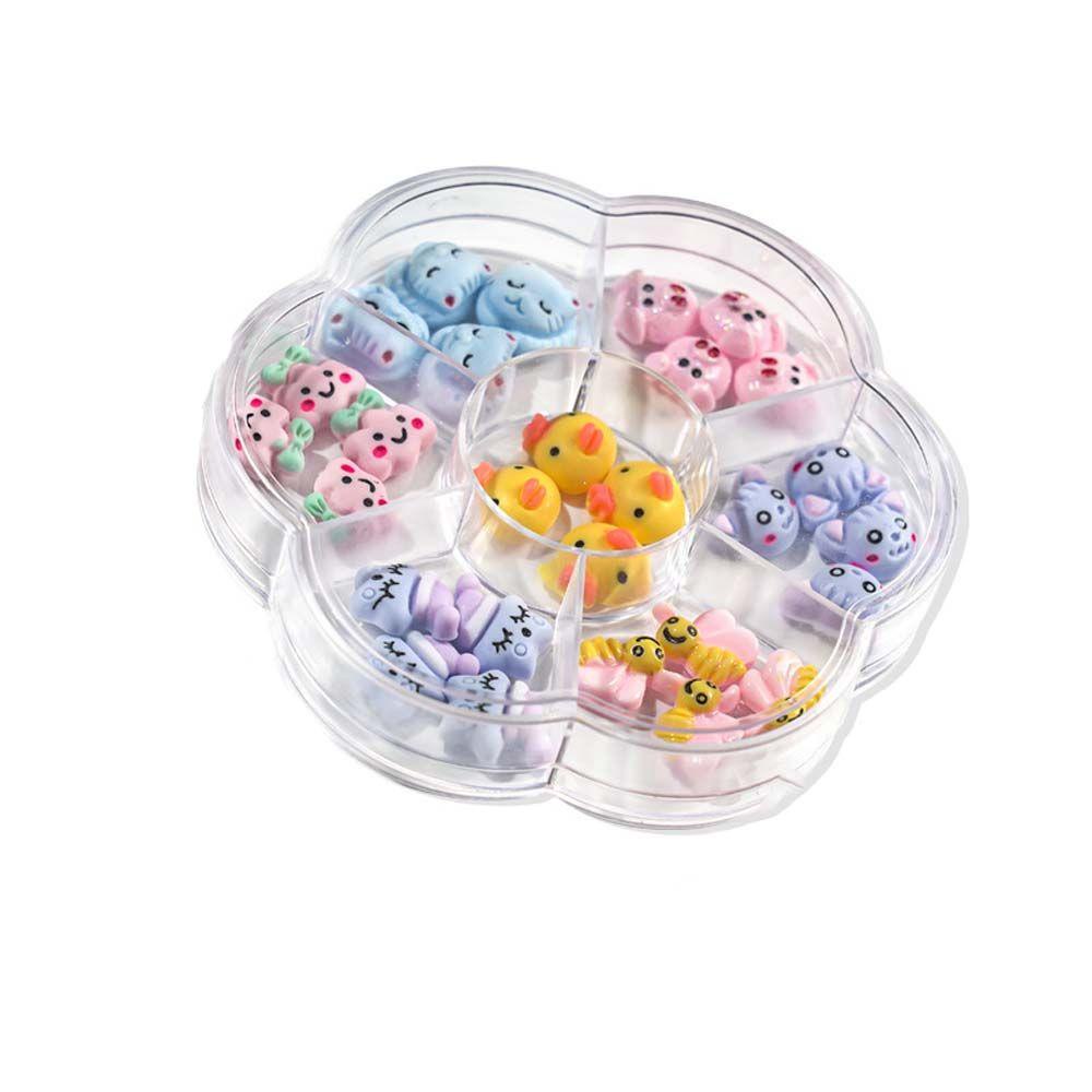 Set 28 Phụ Kiện Trang Trí Móng Tay Nghệ Thuật Họa Tiết Hoạt Hình Xinh Xắn