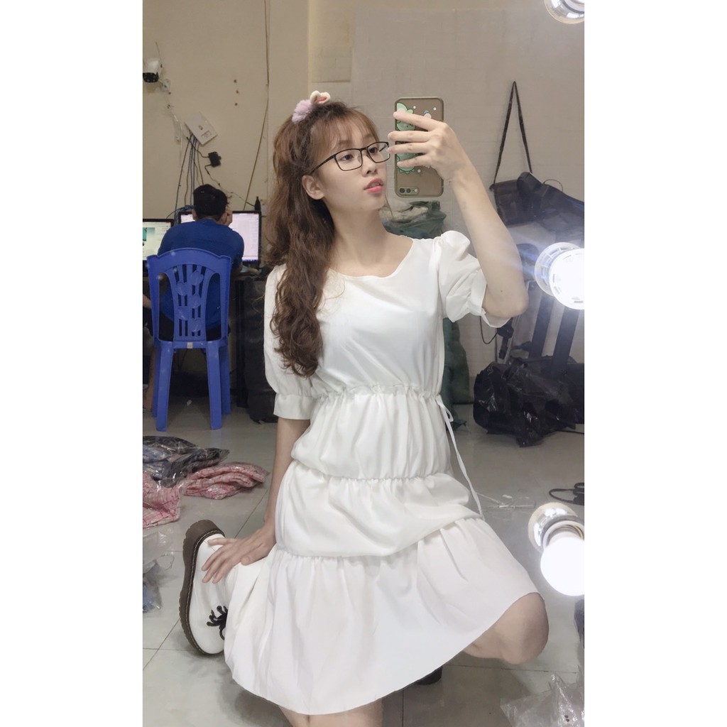 Váy tầng rút eo trắng tay lỡ bánh bèo dễ thương Nguyễn Hoa Hàng đẹp