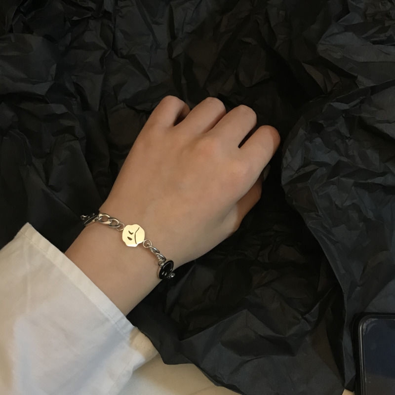 Vòng Tay Mạ Bạc Hình Mặt Cười Dễ Thương