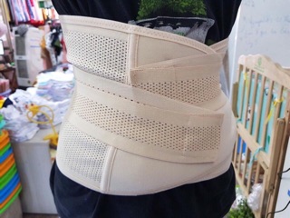 GEN NỊT BỤNG GIÚP GIẢM EO SAU SINH