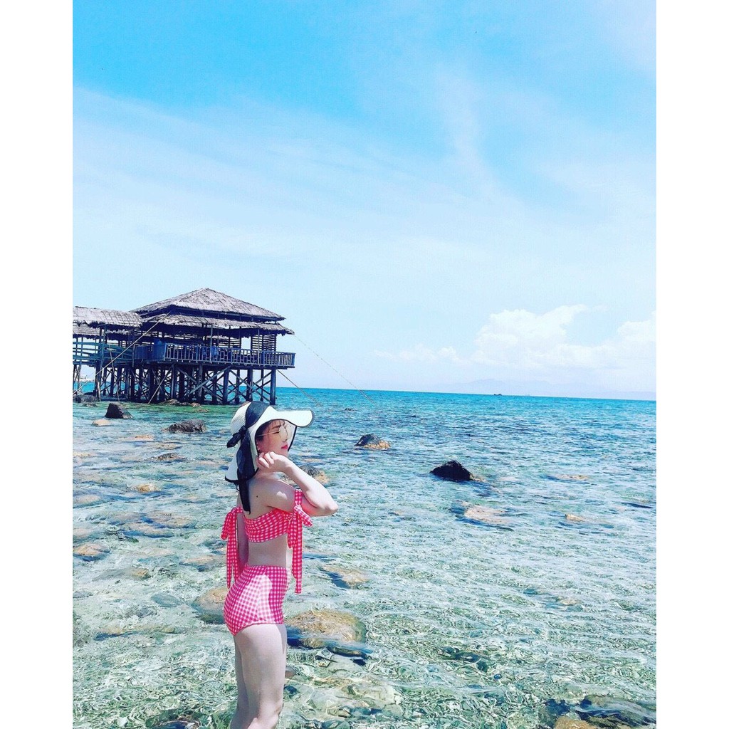 Bikini 2 Mảnh , Đồ Bơi Nữ Đi Biển Caro Nơ Vai Đỏ Quần Cạp Cao D'LAVENDER BKN 30