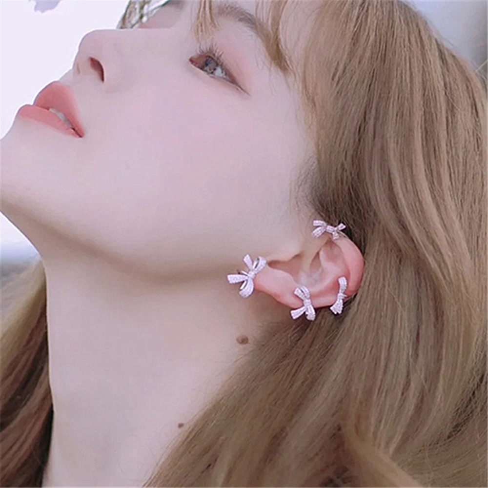 1 Khuyên Tai Hình Nơ Đính Đá Pha Lê Thời Trang Thanh Lịch