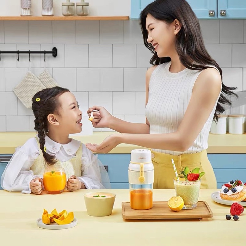 MÁY XAY SINH TỐ URINGO