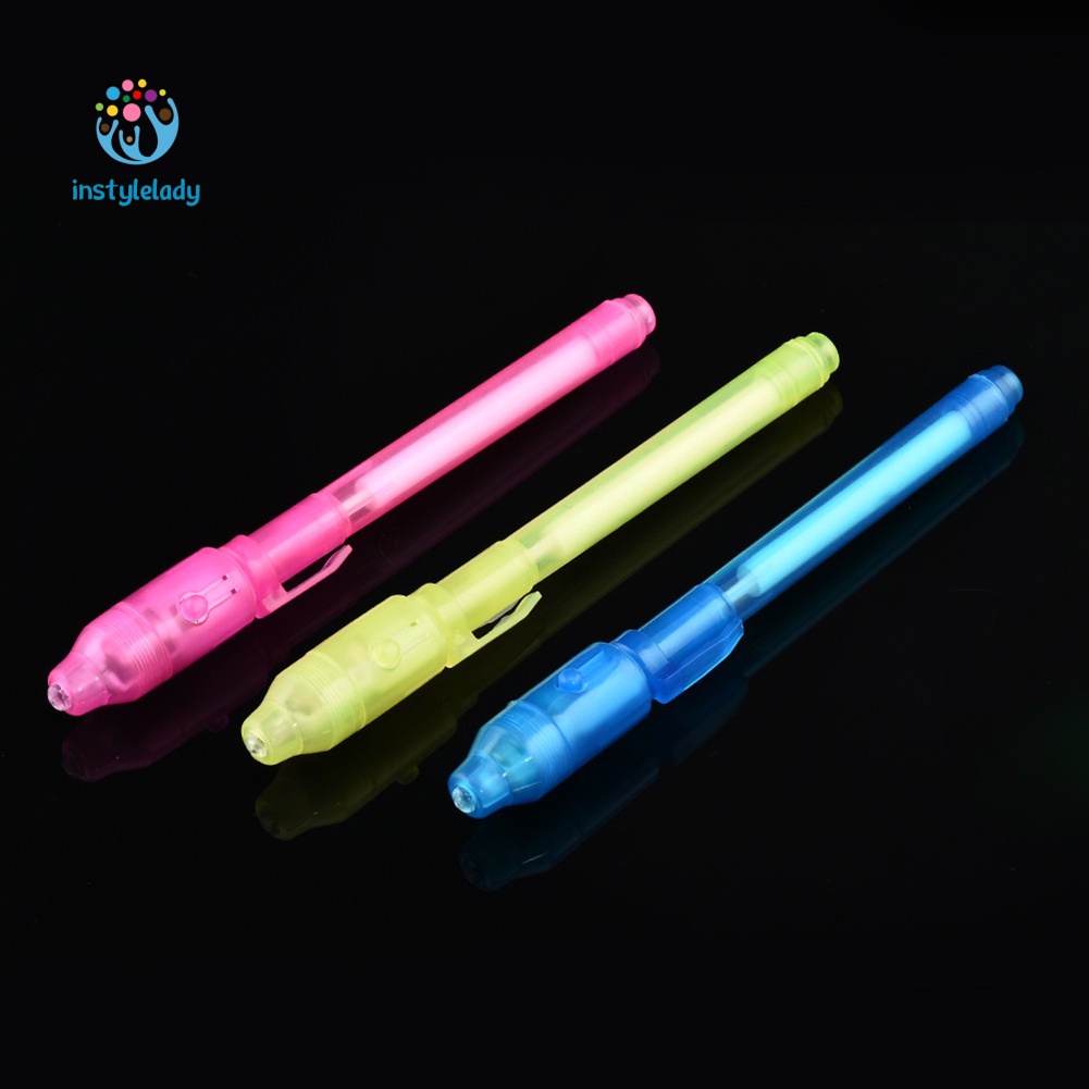 3 Bút mực tàng hình để viết thông điệp bí ẩn hiện lên bằng cách soi đèn UV