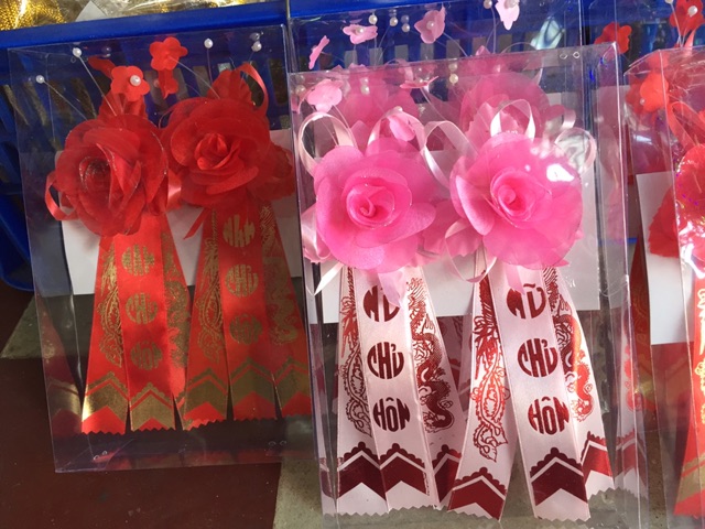 Hoa chủ hôn đám cưới