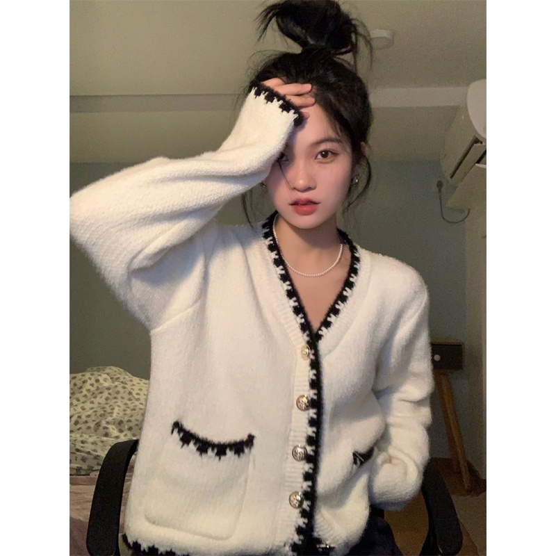 Áo cadigan nữ, áo dệt kim tay dài dáng ngắn phong cách sang chảnh | BigBuy360 - bigbuy360.vn