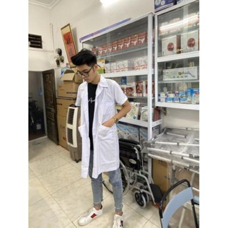 Áo blouse bác sĩ dáng dài