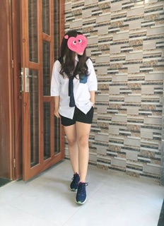 Sơ mi Thủy thủ trắng phối túi jean