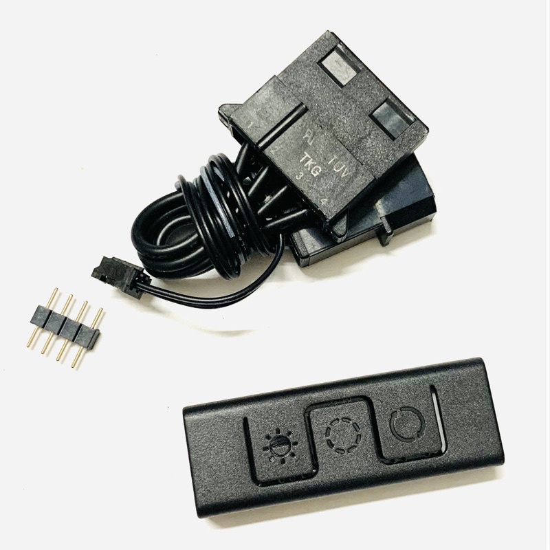 Bộ điều khiển Cooler Master Wired RGB Controller C10L chỉnh màu, độ sáng bằng tay cho fan