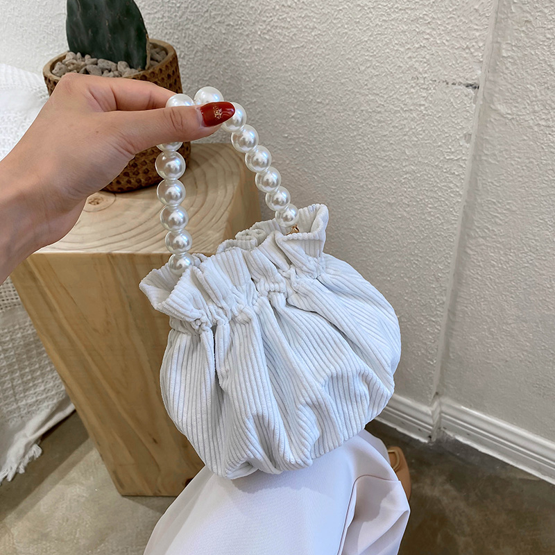 Túi Xách Dây Đeo Xích Đính Ngọc Trai Dễ Phối Đồ Cho Nữ