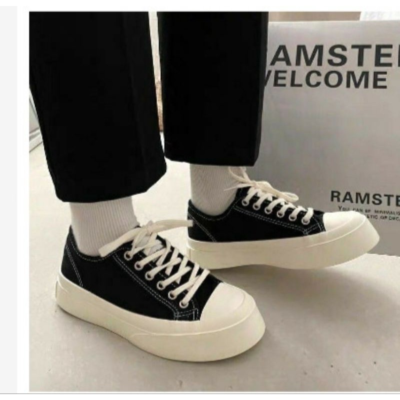 Giày Thể Thao Nữ Hoạ Tiết Gót Viền 2 Màu