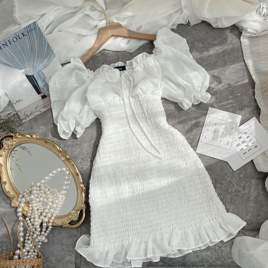 [Mã SKAMA06 giảm 8% tối đa 50K đơn 250K] ĐẦM TRẮNG CỔ VIỀN BÈO NHÚN THÂN CHỈ | BigBuy360 - bigbuy360.vn