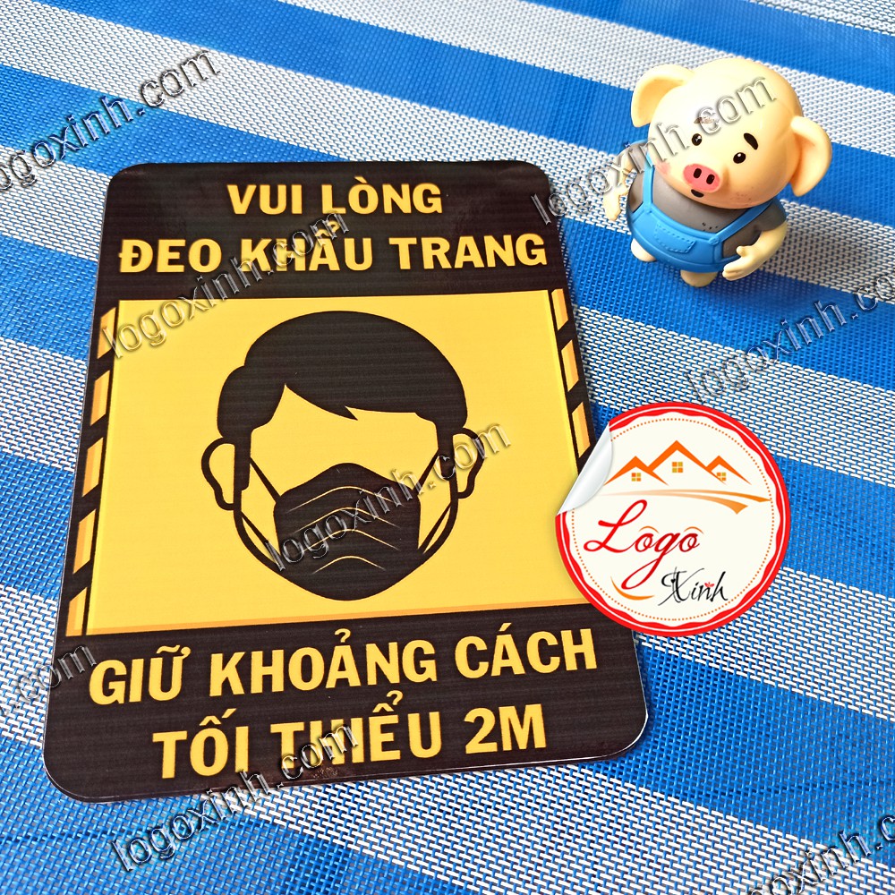 LOGO STICKER DÁN YÊU CẦU ĐEO KHẨU TRANG GIỮ KHOẢNG CÁCH PHÒNG DỊCH COVID 19