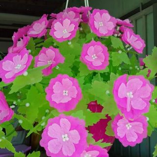 2 bộ nguyên liệu làm hoa trang trí, kèm giỏ treo