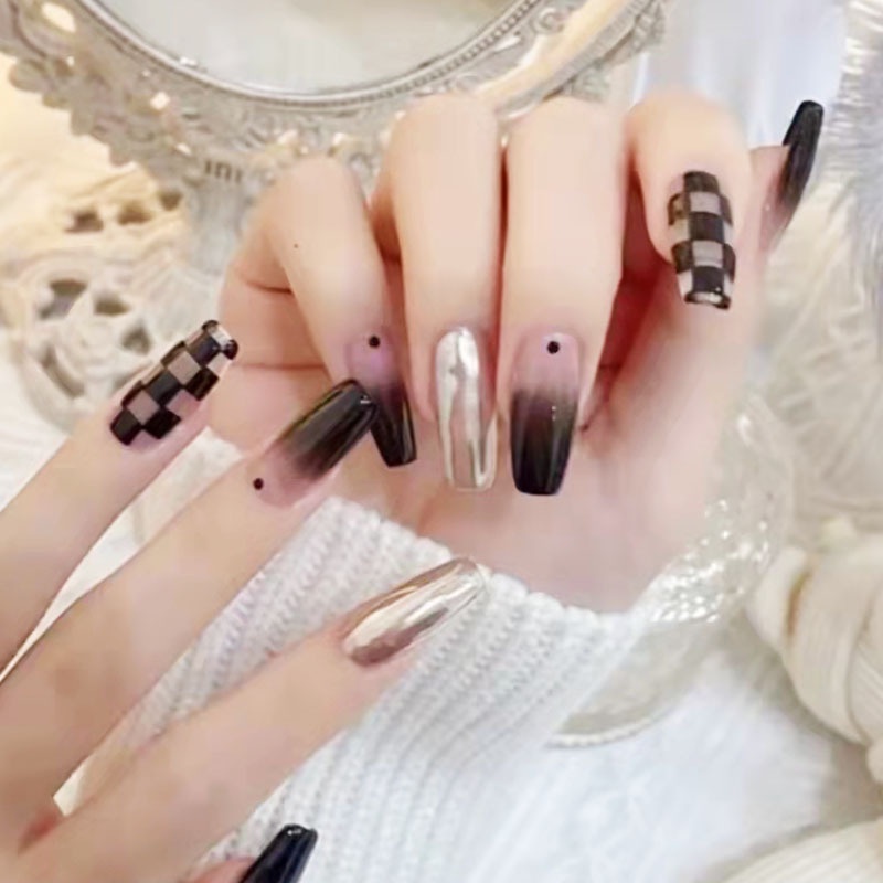 YADORNOS Bộ 24 móng tay giả in họa tiết bàn cờ caro xinh xắn