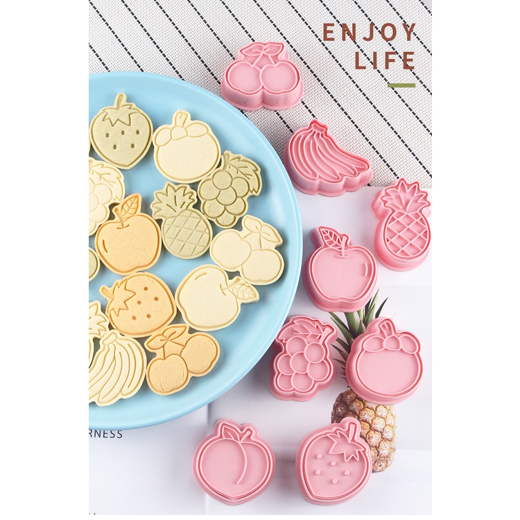 Set 8 Khuôn Cắt Bánh Quy Tạo Hình Trái Cây Ngộ Nghĩnh